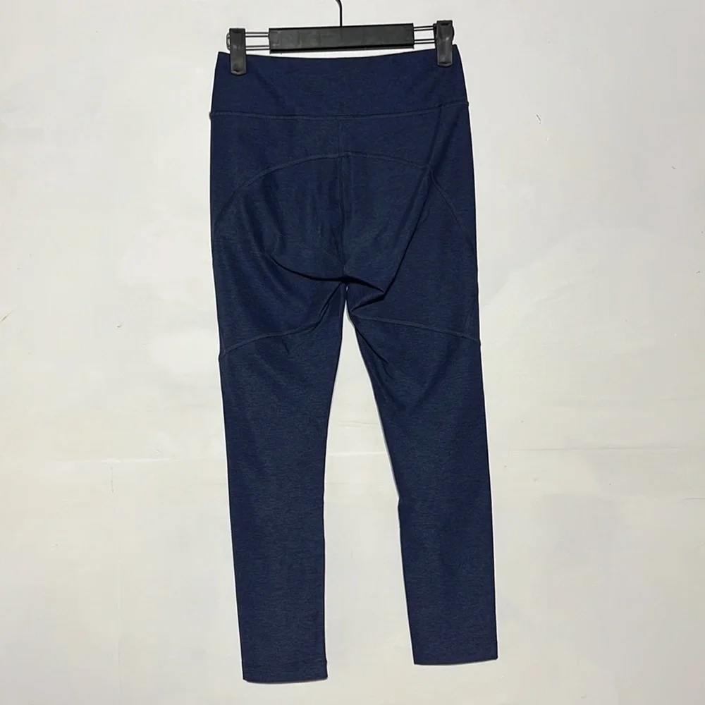 Outdoor Voices Navy 7/8 Warm Up Leggings Size Small - Picture 7 of 9